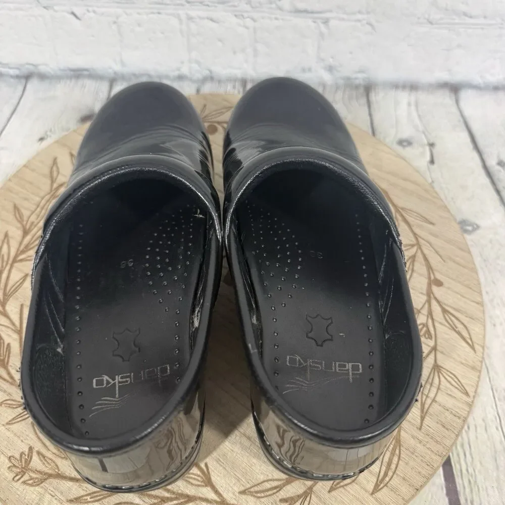Dansko Professional Clogs Women 36 US 5.5-6 Black Patent Leather Nursing Shoes